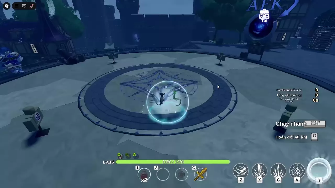 Thanh Kiếm Băng Giá creates a glowing ice sphere around the player in the Training Area.
